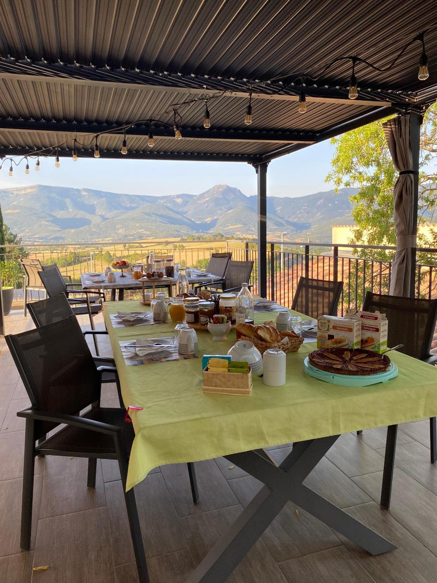 Atypique Detour Bed & Breakfast Rosans Exterior foto