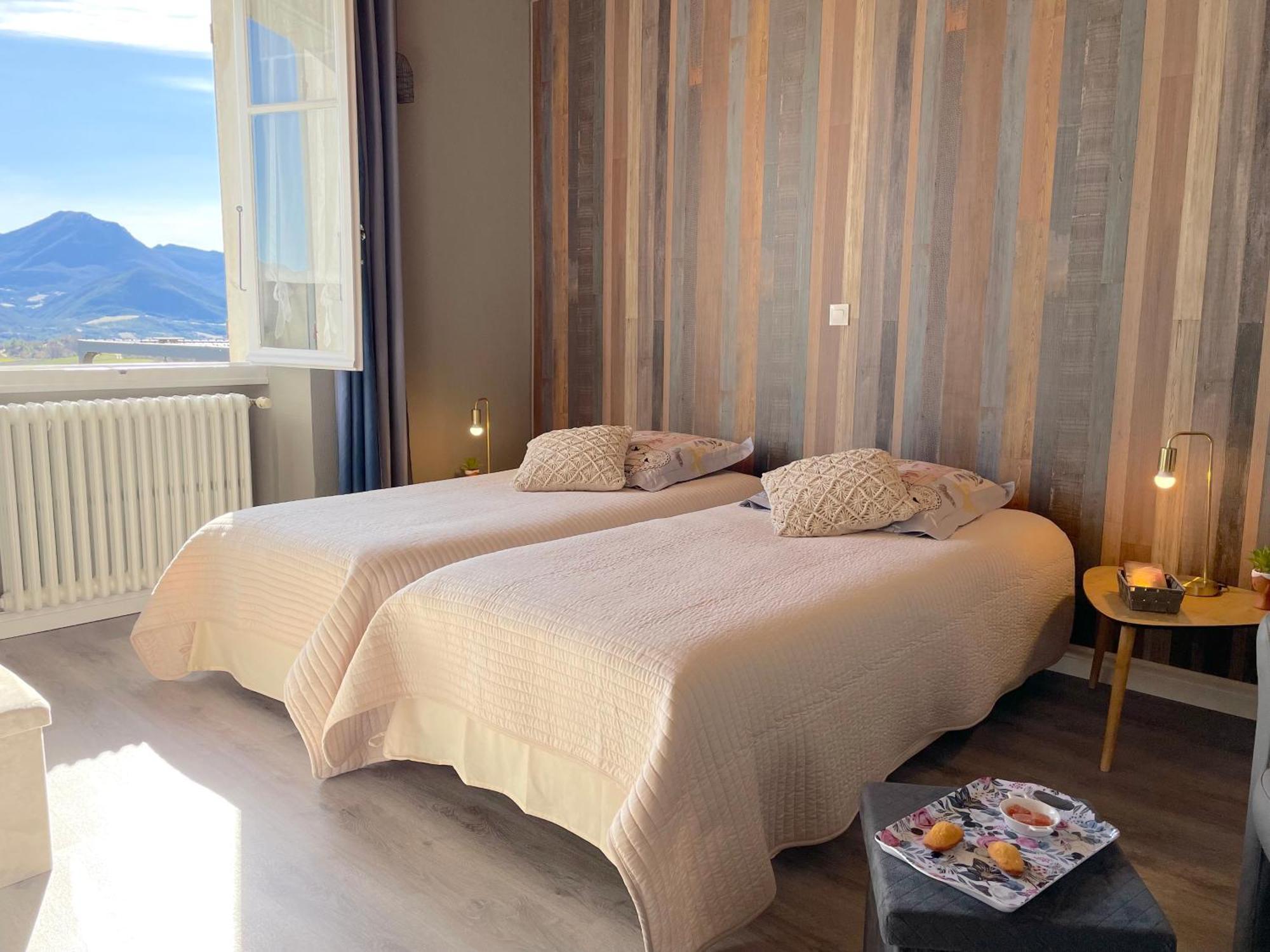 Atypique Detour Bed & Breakfast Rosans Exterior foto