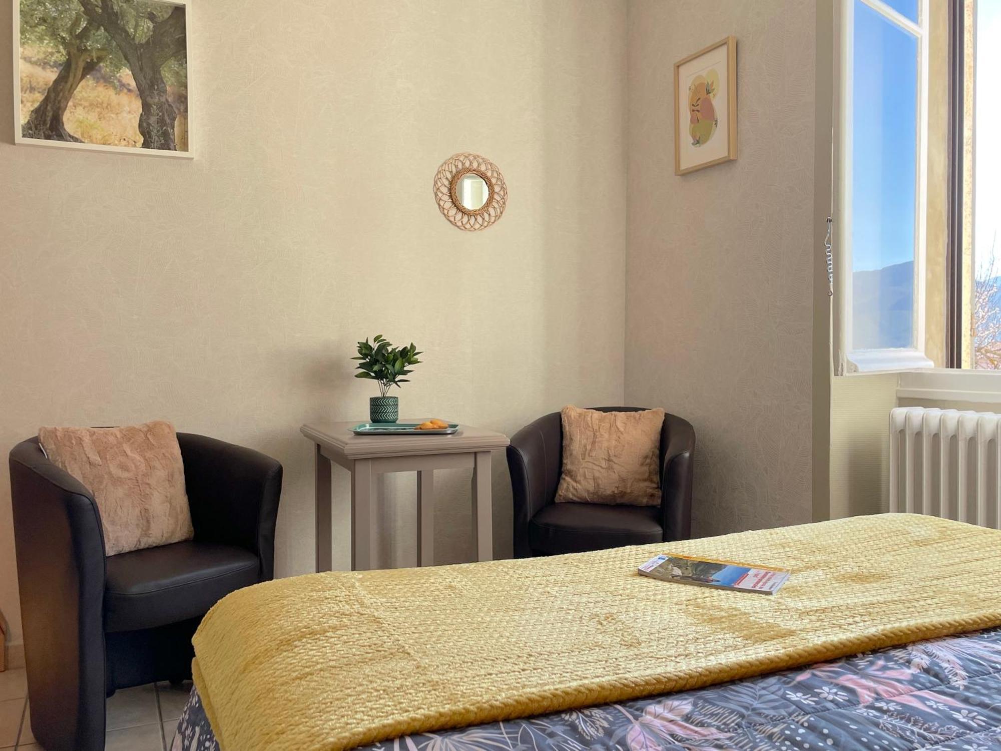 Atypique Detour Bed & Breakfast Rosans Exterior foto