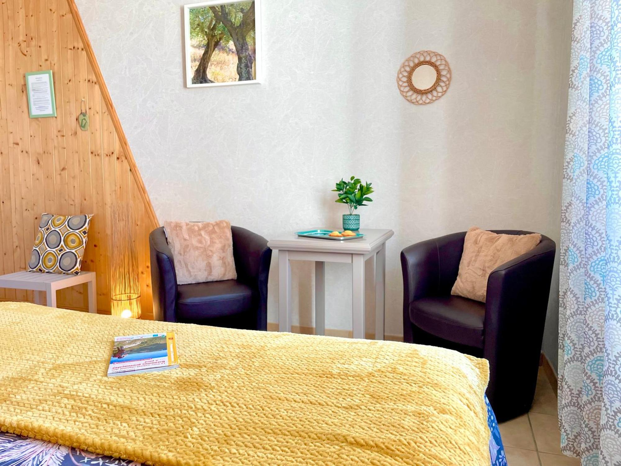 Atypique Detour Bed & Breakfast Rosans Exterior foto